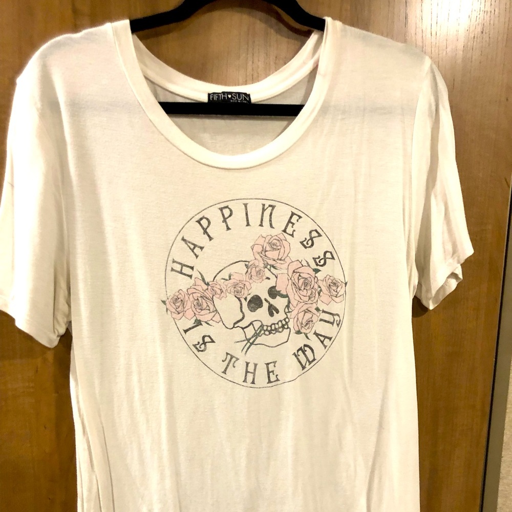 Ladies shirt in size XL